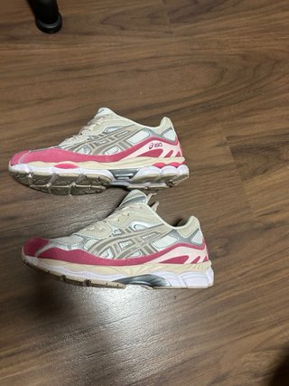 Asics Gel NYC Beige/Rosa Talla X