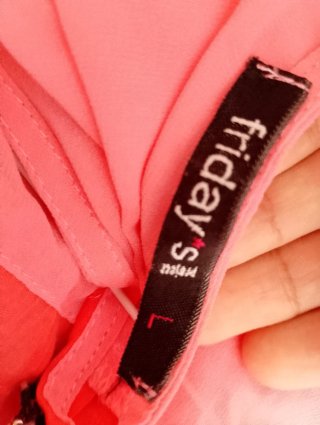 Blusa Fridays Project Coral/Fucsia con Pedrería