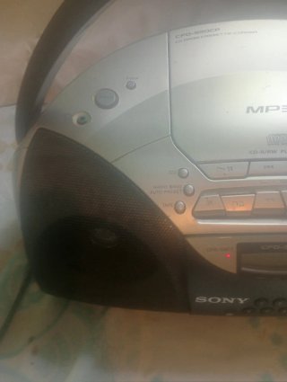 Radio CD Sony MP3