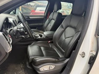 Despiece Porsche Cayenne 2016