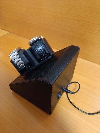 Caja giratoria para 2 relojes