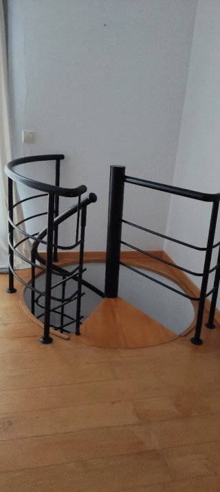 ESCALERA DE CARACOL