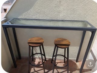 Mesa diseño industrial cristal y madera