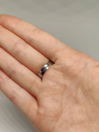 Anillo escarabajo rosa