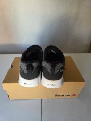 Zapatillas Reebok negras mujer talla 41 con caja