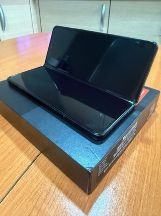 Samsung Galaxy Z Fold 3 Perfetto