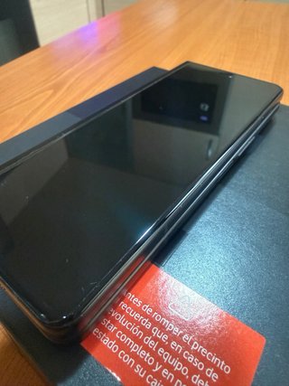 Samsung Galaxy Z Fold 3 Perfetto