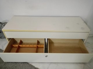 Mueble TV Beige y Blanco