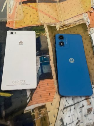 Lotto 3 telefoni rotti Huawei e Motorola