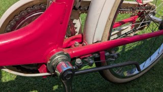 Bicicleta BH con cesta y parrilla