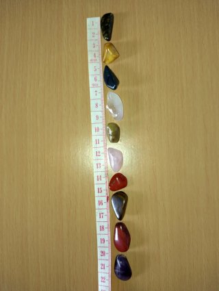 Lotto 10 pietre decorative miste