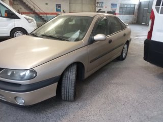 Renault Laguna 2000