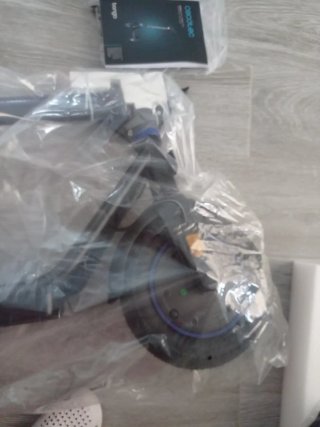 Patinete Eléctrico Cecotec sin usar