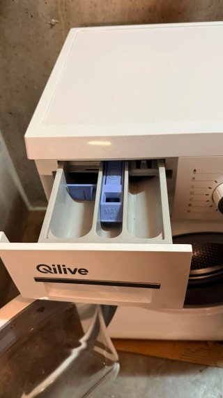 Lavadora Blanca Carga Frontal Qilive 8 kg