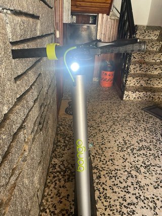 Patinete Eléctrico Gris