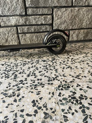 Patinete Eléctrico Gris