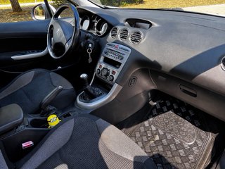 Peugeot 308 2013 1.6 HDI