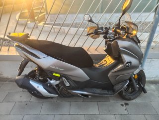 QJMotor MTX125 Gris - 2025.
