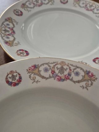 Servizio Porcellana Desirée, Dauher