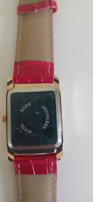 Reloj WoMaGe Dama Rojo y Dorado