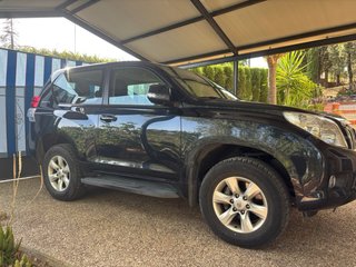 Toyota Land Cruiser 150 2011