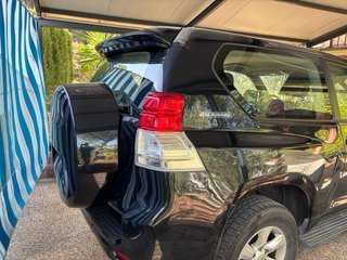 Toyota Land Cruiser 150 2011