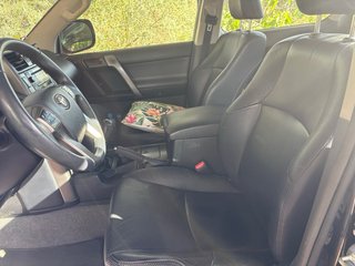 Toyota Land Cruiser 150 2011
