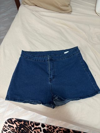 Pantalón corto vaquero azul
