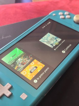 Nintendo Switch Lite + Splatoon 2 e accessori