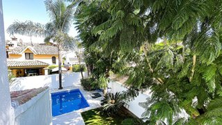 Chalet en alquiler en Nueva Andalucía centro en Marbella