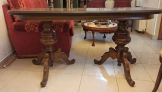 Mesa comedor madera maciza clásica