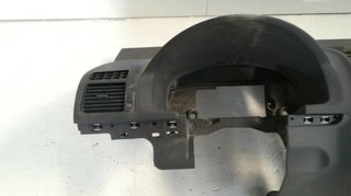 Salpicadero volkswagen touran 2.0 tdi 115107