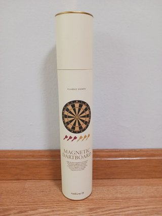 Diana magnética con dardos