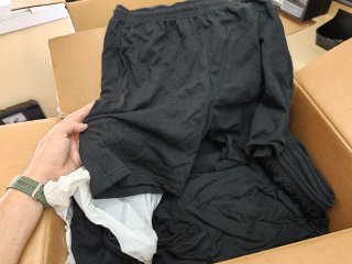 Lote de camisetas y sudaderas de algodon