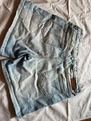Pantalones cortos vaqueros azules