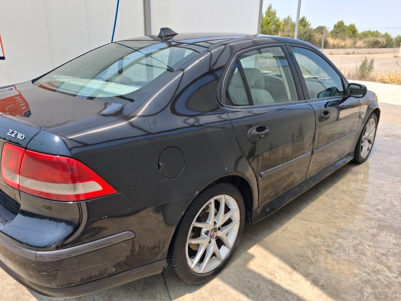 Saab 9-3 2002 - foto 1