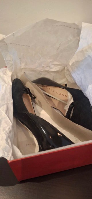 Zapatos Sacha London Negros Tacón Bajo
