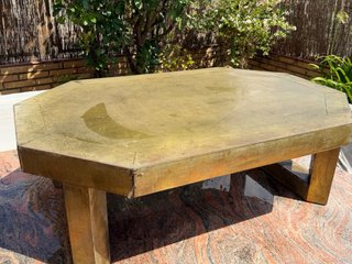Mesa de centro madera y latón Arte España