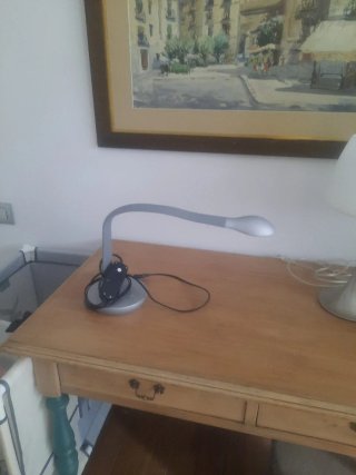 Lámpara de mesa estudio flexible