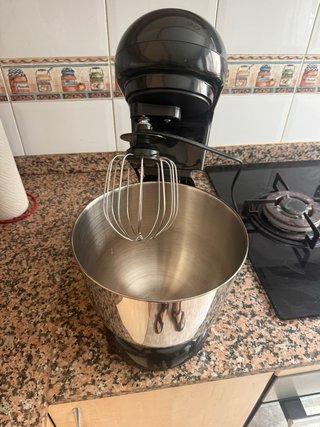 Batidora amasadora negra