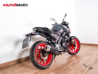 YAMAHA MT 125