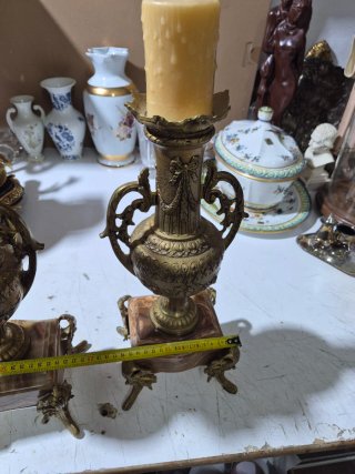Reloj de mesa antiguo dorado