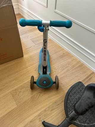 Patinete Globber 3 ruedas azul