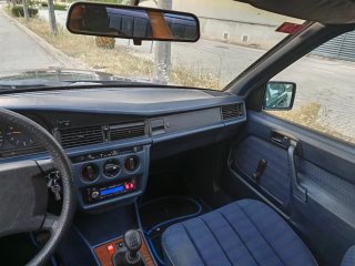 Mercedes-Benz Clase C 1990