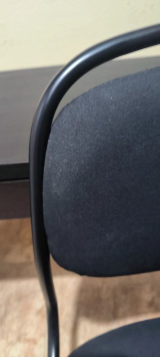 Silla de oficina negra