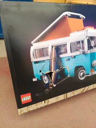 Lego Volkswagen T2 Camper Van