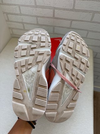 Nike Huarache Talla 40.5 Gris/Rosa
