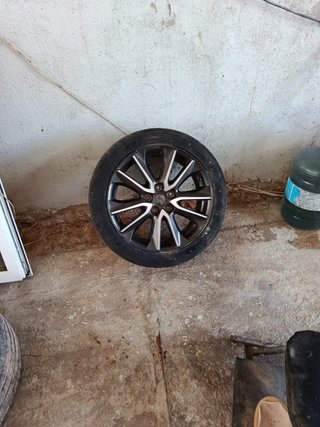 Llantas 18 y 20 pulgadas