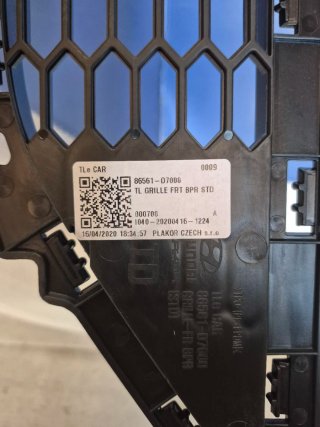 Rejilla parachoques delantero Hyundai Tucson.