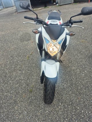 Honda CBF500 Blanca Moto Naked